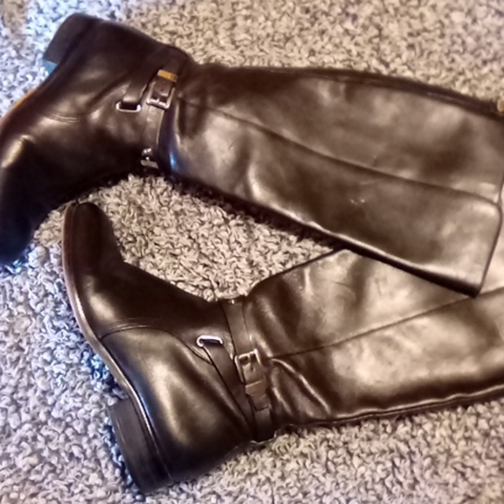 Michael kors boots 8 half